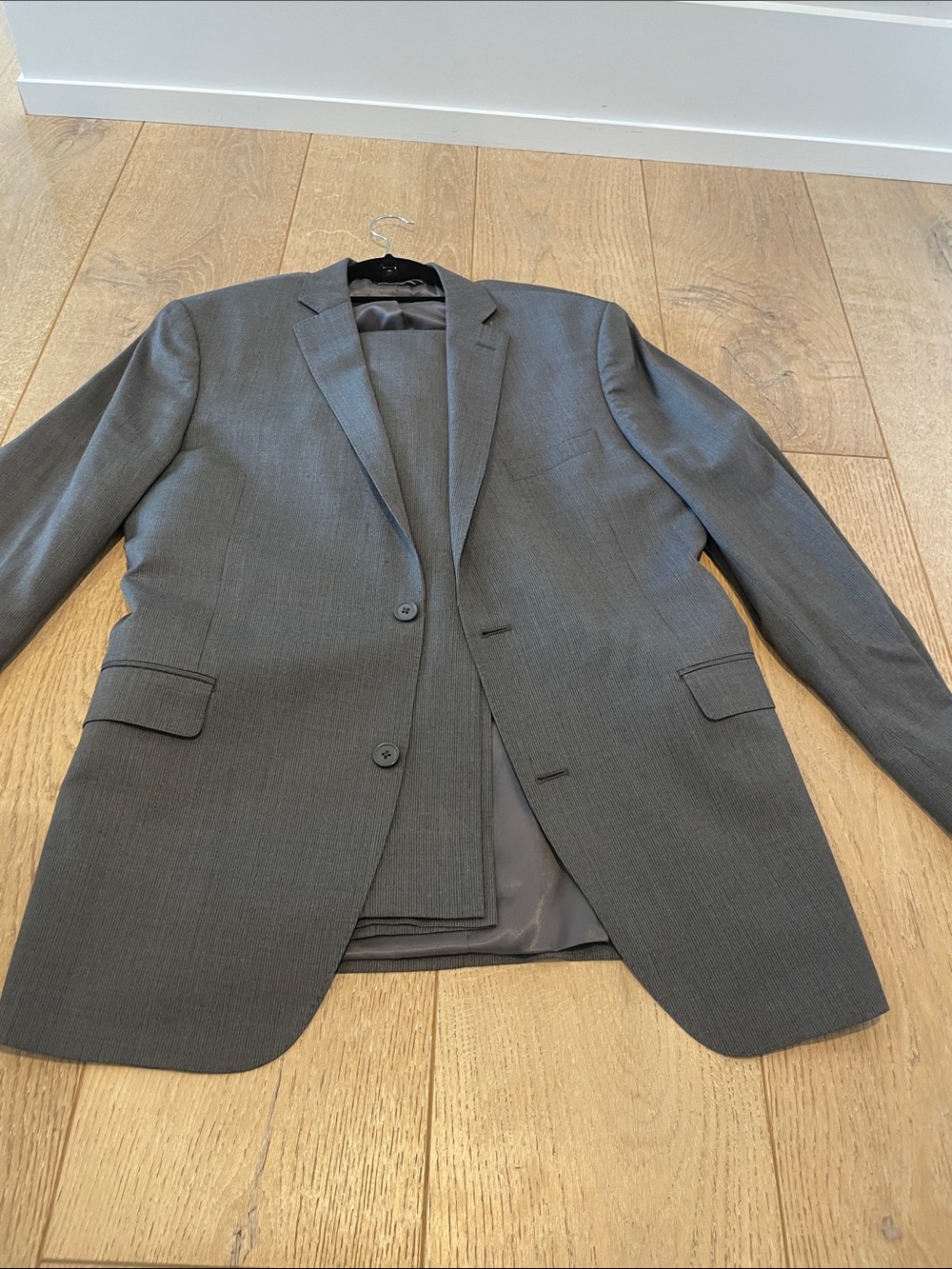 Saks Fifth Avenue Men’s Charcoal Gray Two-Button Sport Coat